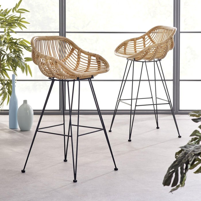 Natural Rattan Bar Stool Natural Rattan Bar Stool