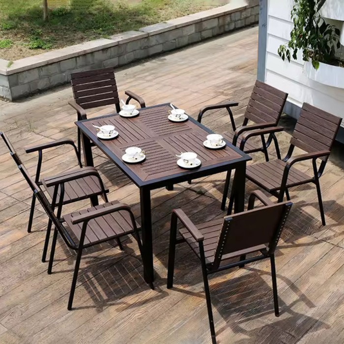 Outdoor Table with Six Chairs Set